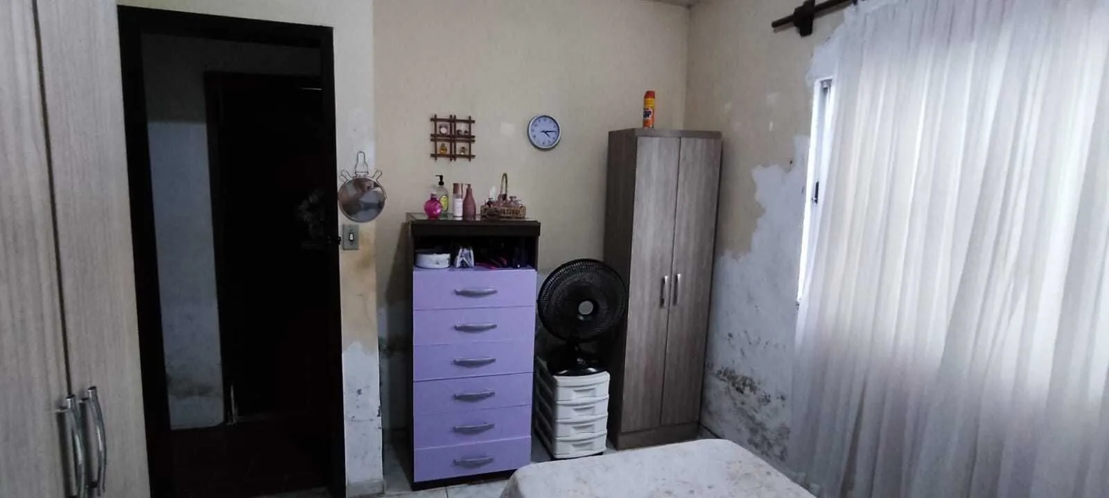 Imagem Casa Duplex à Venda em Itaipu, com 4 Qts, Suíte, 2 Vagas, Quintal - Maravista Niterói