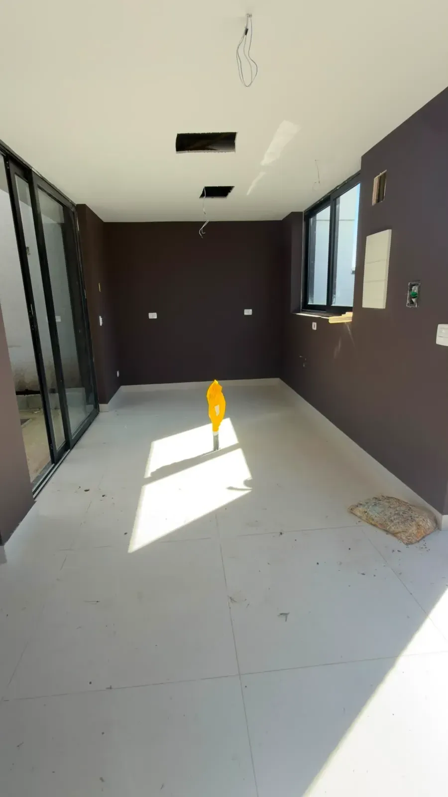 Imagem Sobrado com 3 Quartos à Venda, 99 m² em Pilarzinho - Curitiba
