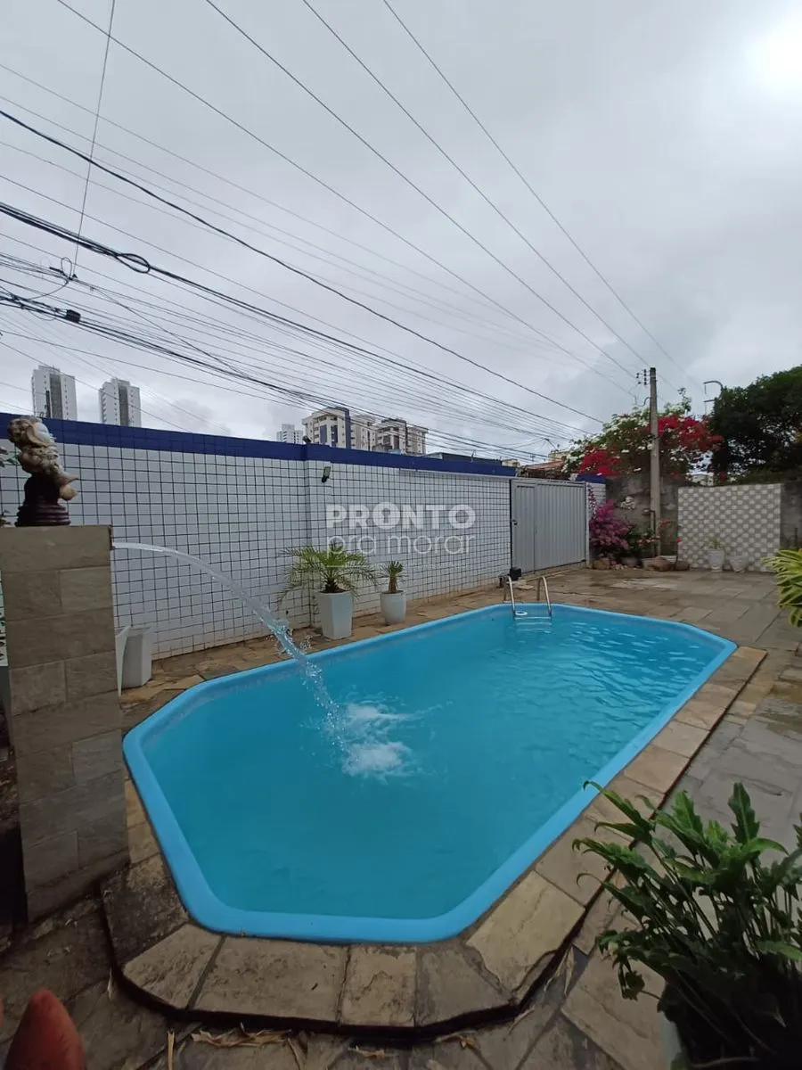 Imagem Casa em Candeias