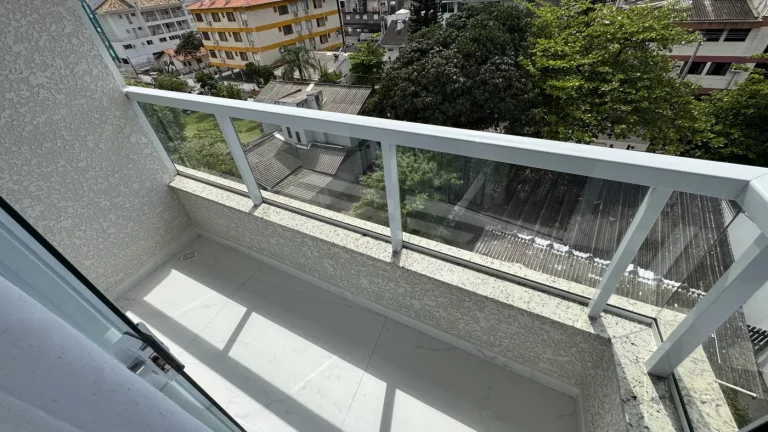 Imagem Cobertura para Venda em Florianópolis / SC no bairro Ingleses do Rio Vermelho