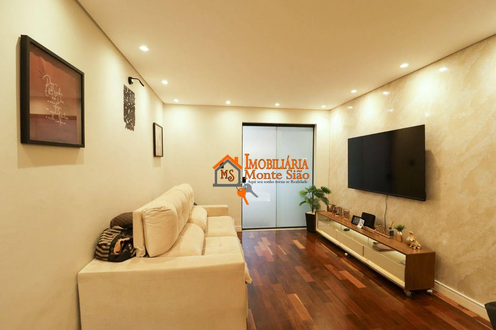 Imagem Sobrado com 3 dormitórios à venda, 100 m² por R$ 680.000,00 - Picanco - Guarulhos/SP