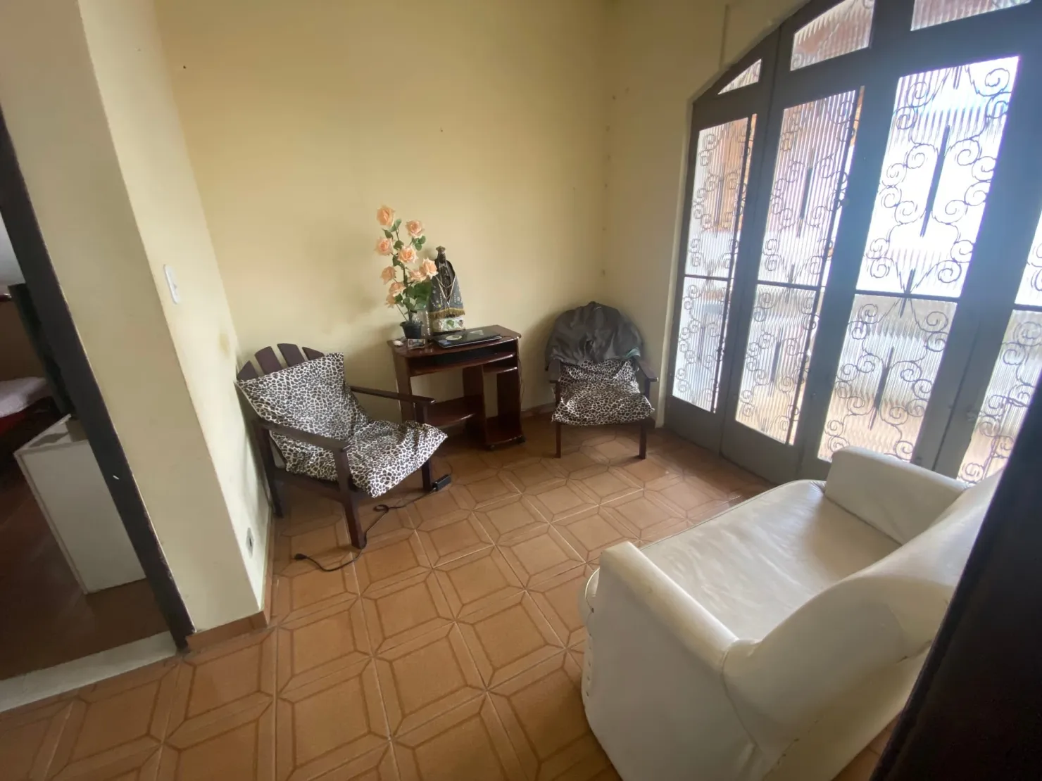 Imagem Comercial à venda 3 Quartos, 1 Suite, 2 Vagas, 200M², Ponte Alta, Aparecida - SP