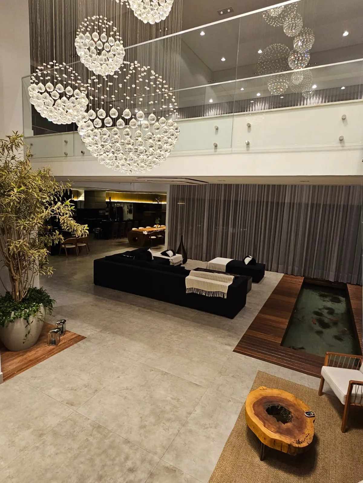 Imagem Sobrado mobiliado e decorada de 787m², Localizado no Residencial Saint Patrick em Sorocaba/SP!