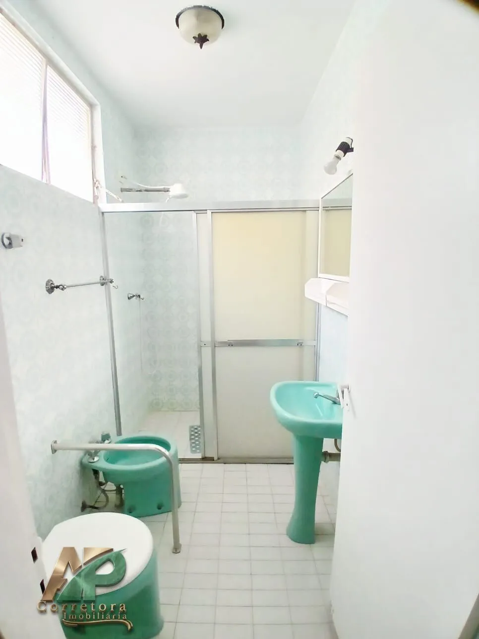 Imagem Casa à Venda em Santo Amaro: 3 Dorms (1 Suíte) + Edícula | Oportunidade Única!