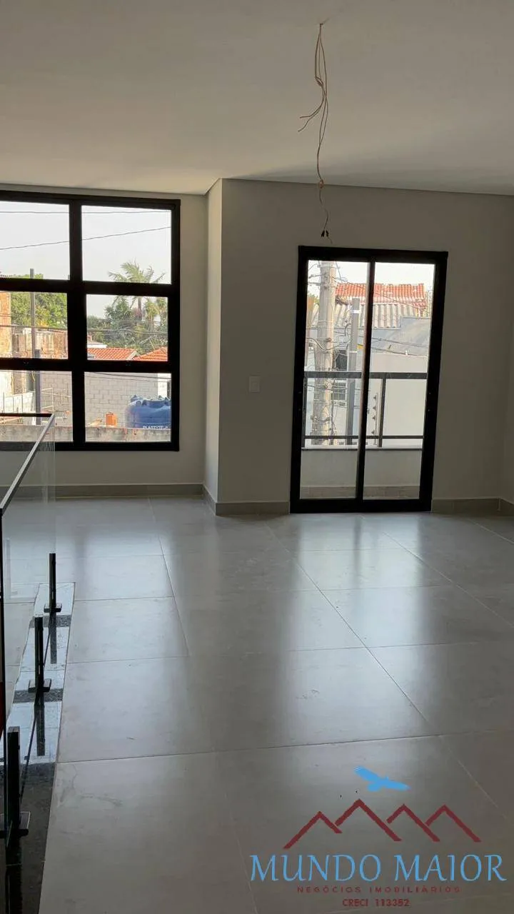 Imagem Casa assobrada com 3 Quartos e 1suite e 3 vagas - 104m2 -Camilopolis !!!