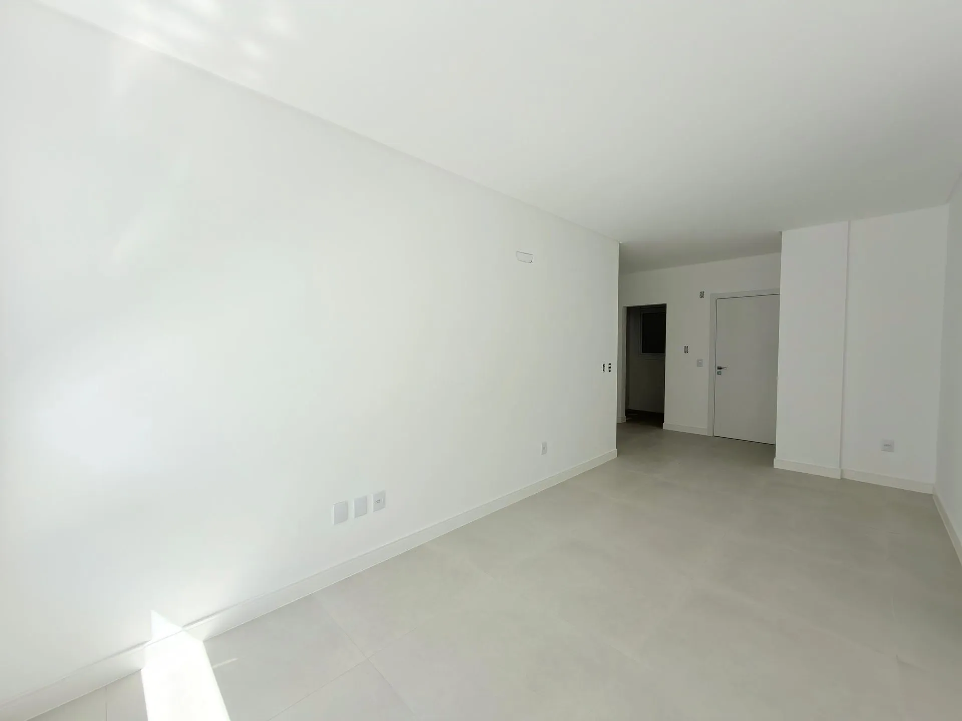 Imagem Apartamento à venda em Capão da Canoa, Zona Nova, com 1 quarto, 52,2m2