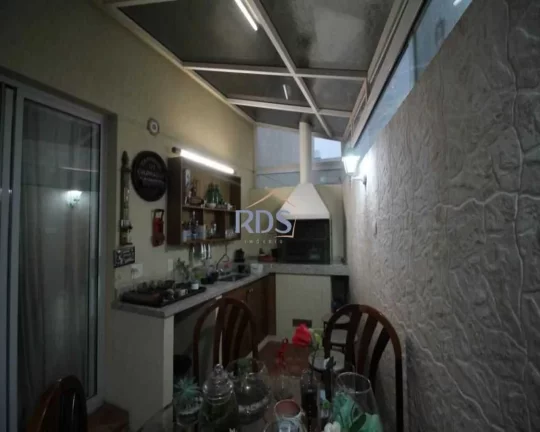 Imagem Vende casa em condomínio fechado na Vila Andrade