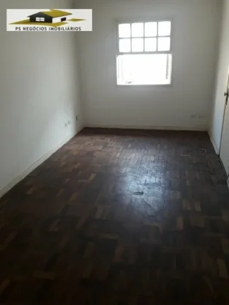 Imagem Sobrado Padrão para Venda em Jardim da Glória São Paulo-SP