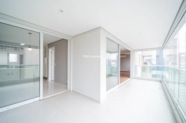 Imagem Apartamento à venda em Moema de 168m²