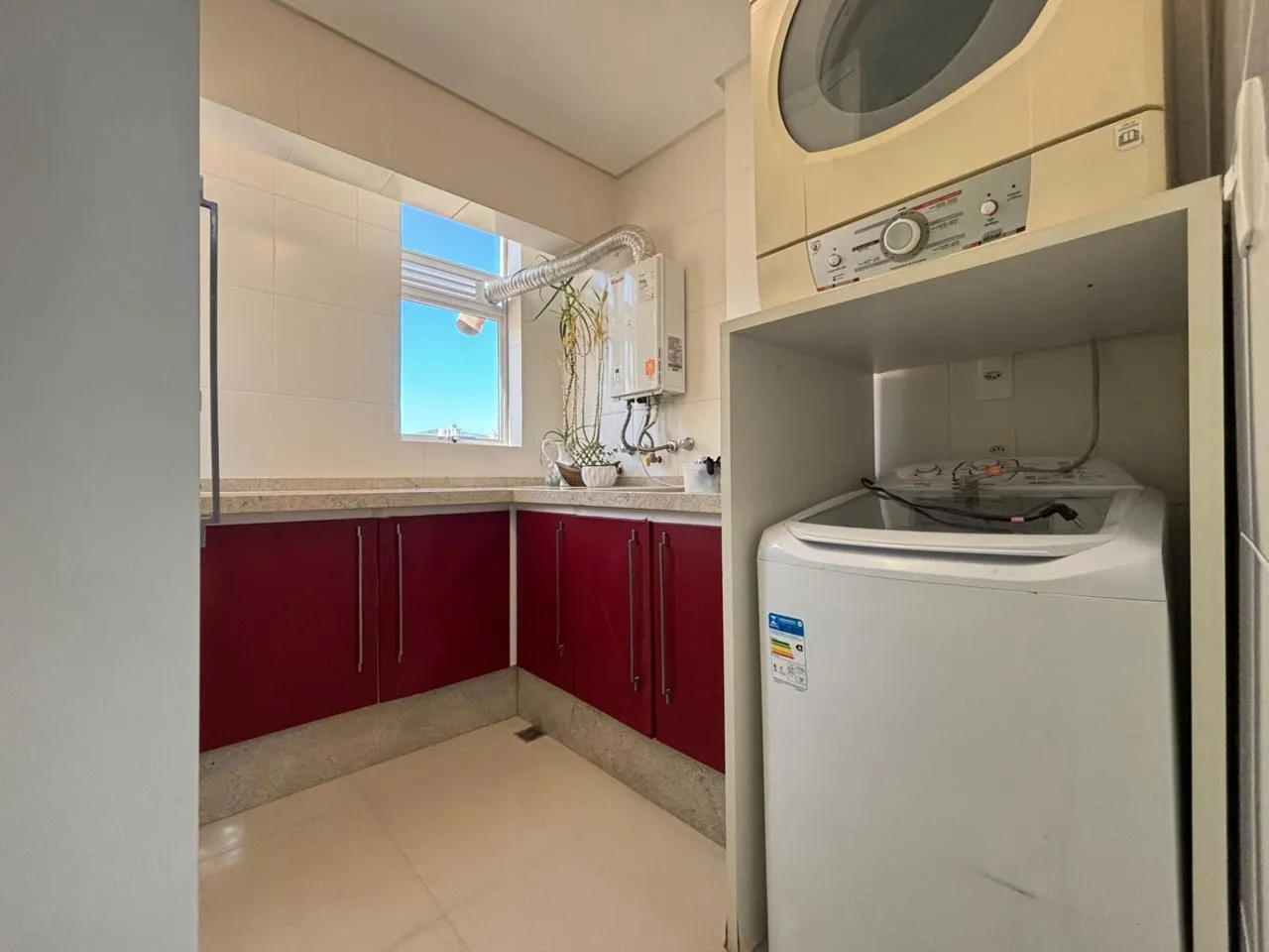 Imagem Apartamento com vista para o mar à venda com 173m2 por R$ 2.800.000,00