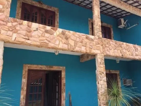 Imagem Casa em Condomínio para Venda em Itaboraí, Centro (Manilha), 4 dormitórios, 1 suíte, 3 banheiros, 3 vagas