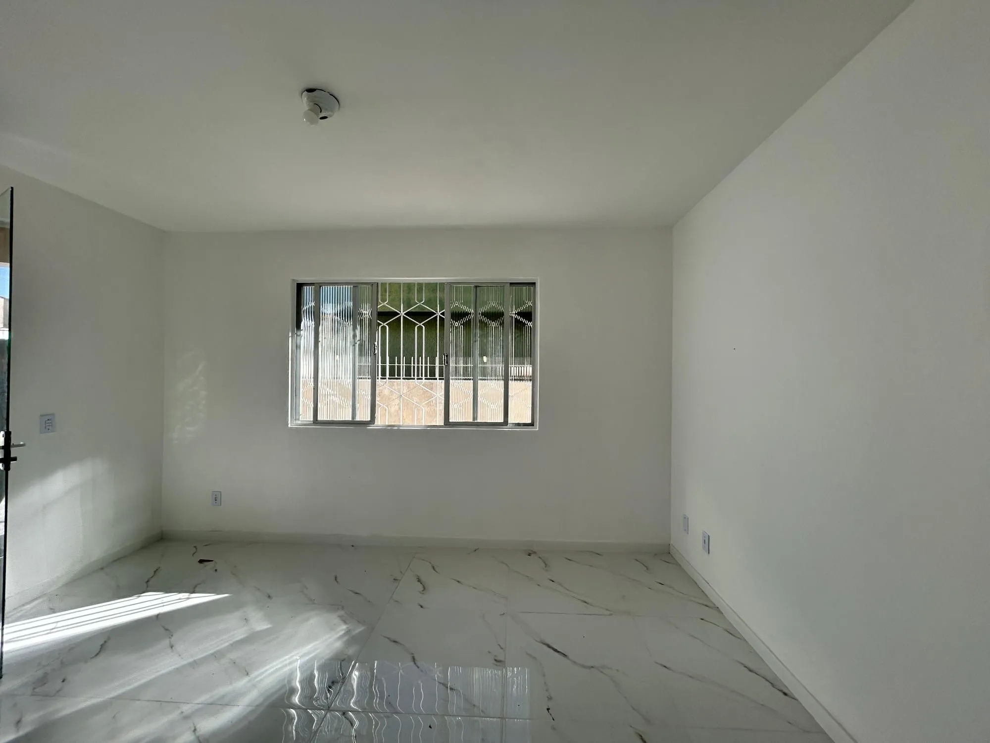 Imagem CASA TÉRREA À VENDA - HARMONIA - CANOAS / RS