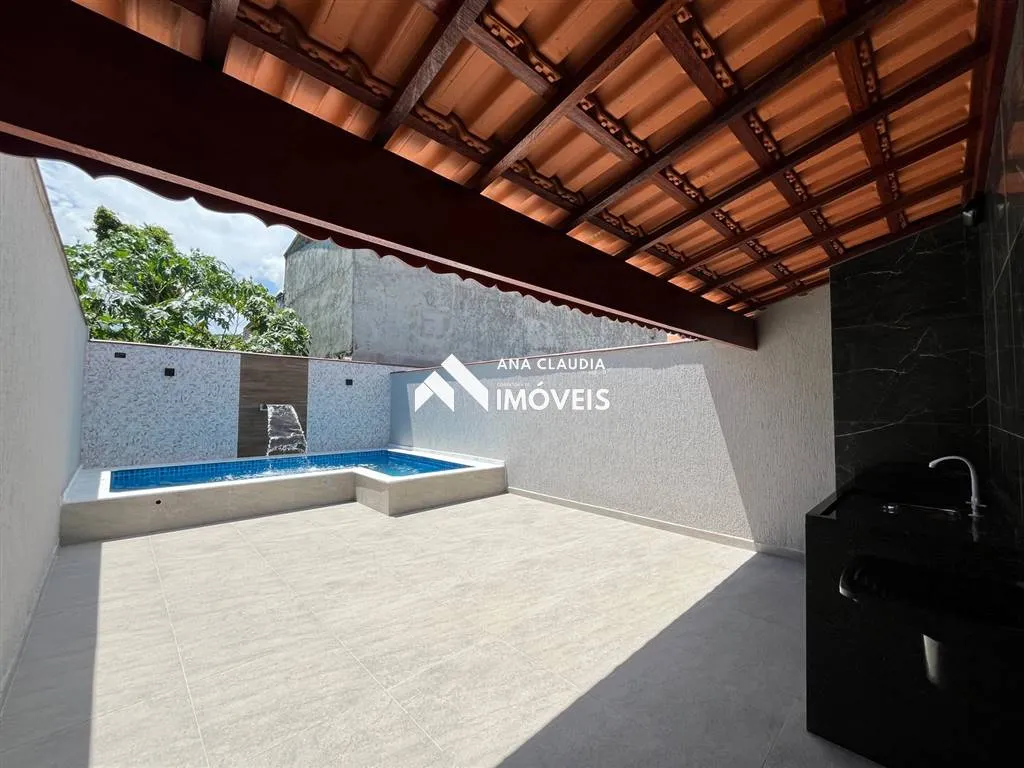 Imagem Casa a venda na cidade de Itanhaém