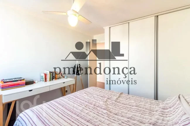 Imagem Apartamento a venda em Pinheiros com 83m², 3 quartos (1suíte) e 1 vaga.