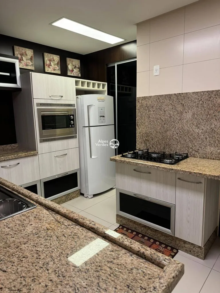 Imagem Vende-se apto no centro de Gramado- 4 Quartos- R$4.250.000,00