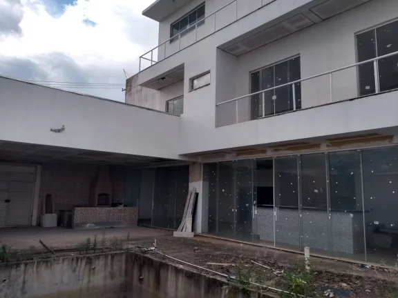 Imagem Linda casa com 3 pisos, Jd Estoril, venda
