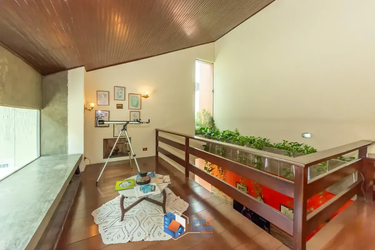 Imagem Casa para venda em City América com 4 quartos, sendo 1 suíte, 248m²