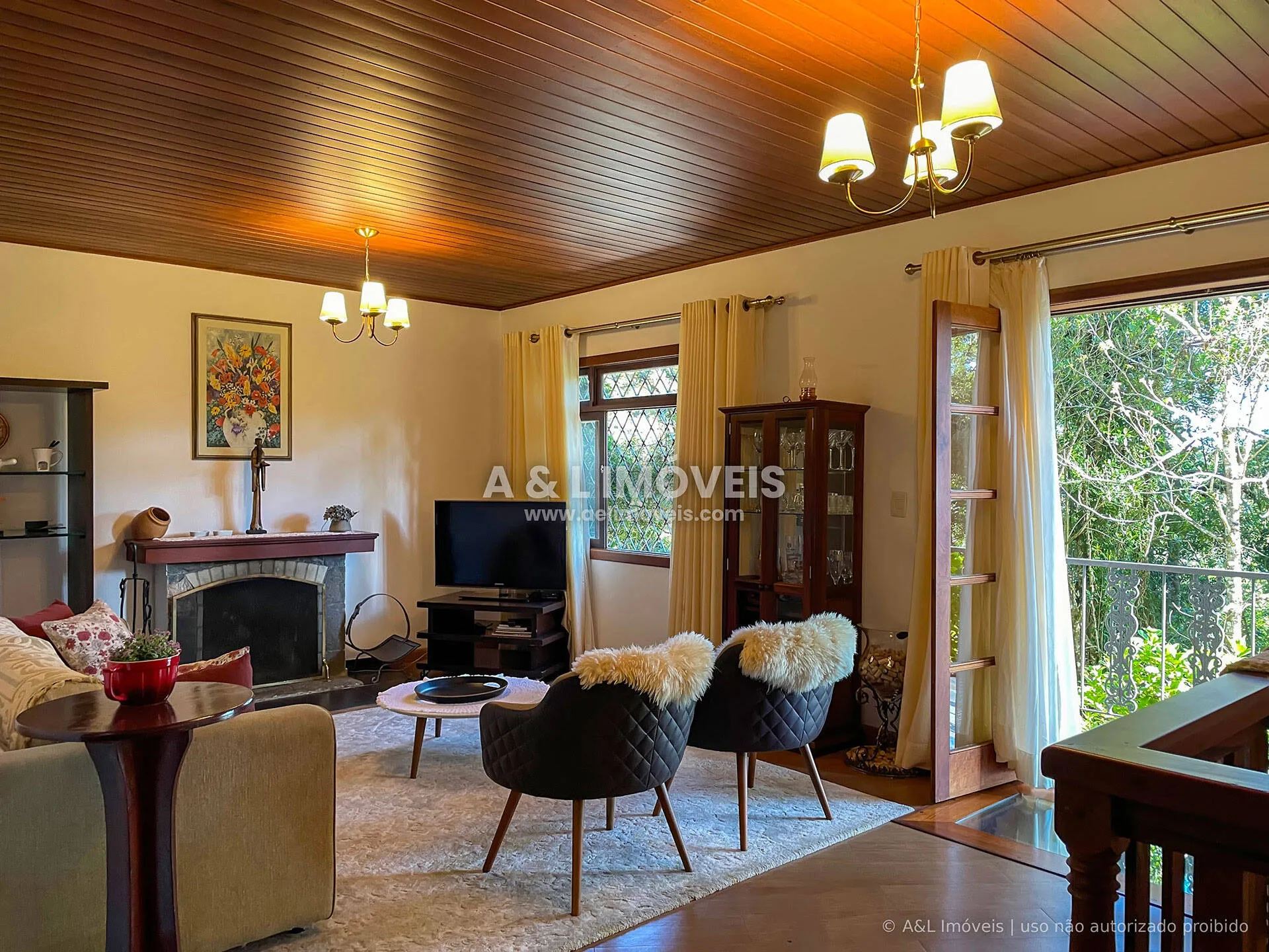 Imagem Apartamento com Adega e Lareira | Morro do Elefante | Campos do Jordão