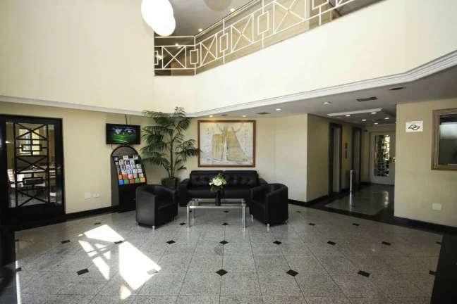 Imagem Flat disponível para venda no Hotel Bienal Suítes, com 28m², 1 dormitório e 1 vaga