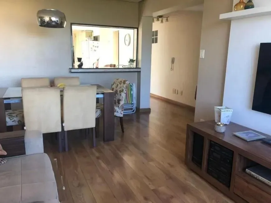 Imagem Apartamento com 3 Quartos e 2 banheiros à Venda, 120 m² privitivos com elevador