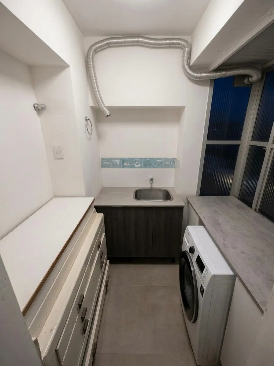 Imagem Apartamentto de 02 dormitorios amplo e com vista para Guaiba no centro de Porto Alegre/RS.
