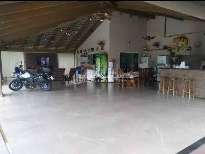 Imagem Condomínio Terras da Barra - Rancho com 2 dormitórios à venda, 300 m² por R$ 1.300.000 - Condomínio Terra da Barra - Mendonça/SP