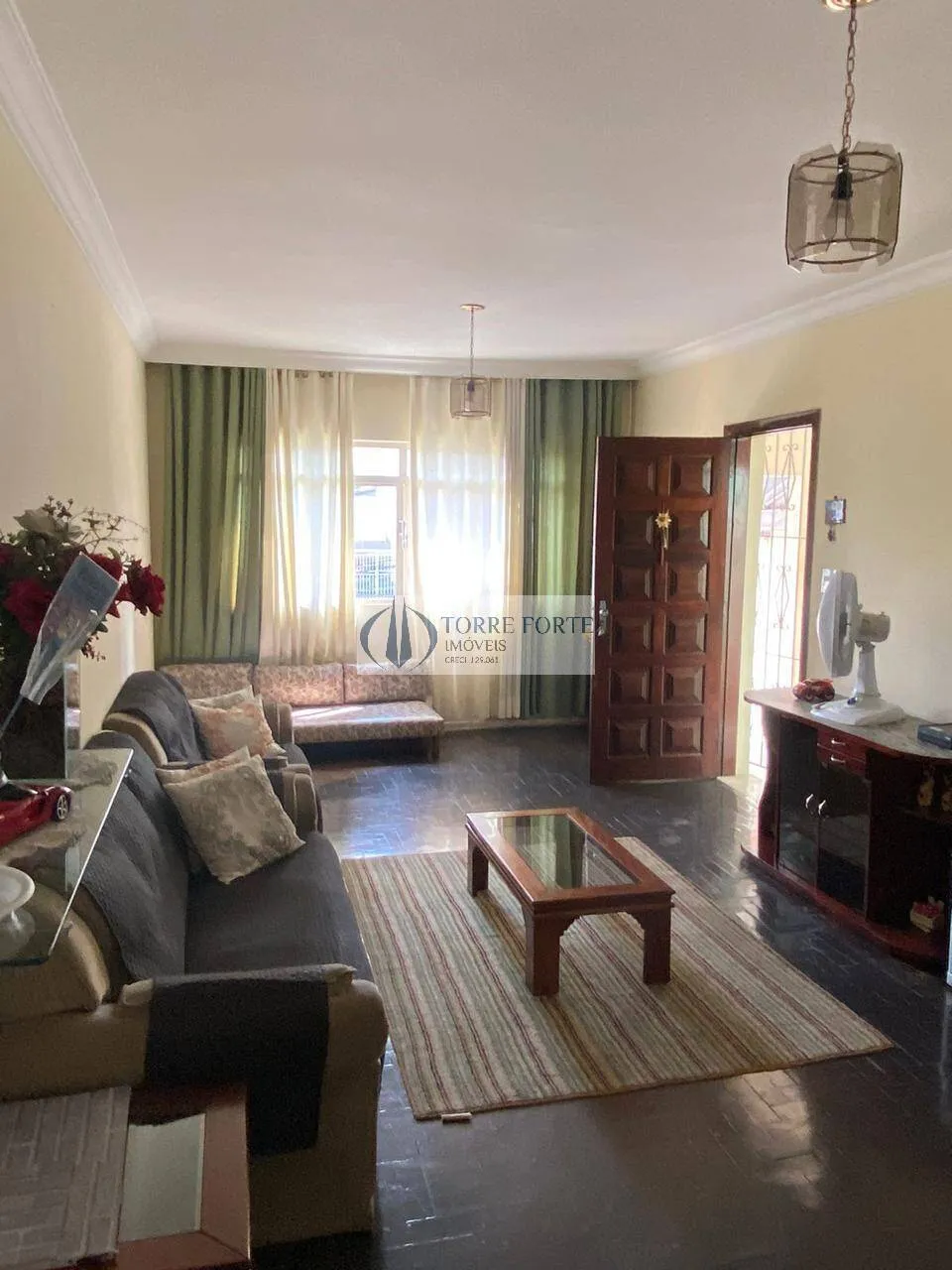 Imagem Sobrado com 3 dormitorios 1 suite 3 vagas ,Churrasqueira na Parada Inglesa.