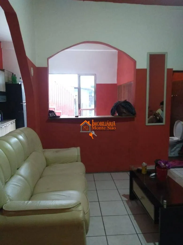 Imagem Sobrado com 4 dormitórios à venda, 200 m² por R$ 310.000,00 - Parque São Miguel - Guarulhos/SP
