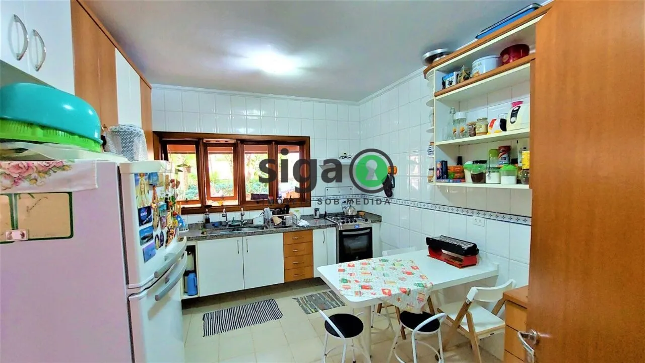 Imagem Casa a venda 225 m² 4 dormitórios 1 suíte 4 vagas - Jardim das Flores - Cotia -SP