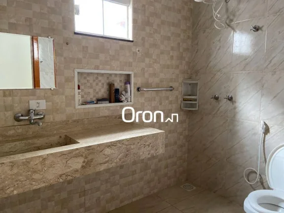 Imagem Casa à venda, 223 m² por R$ 890.000,00 - Setor Coimbra - Goiânia/GO