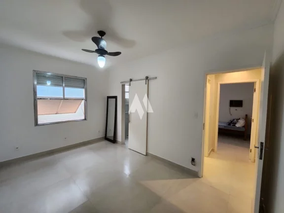 Imagem Apartamento com garagem fechada na Ponta da praia!