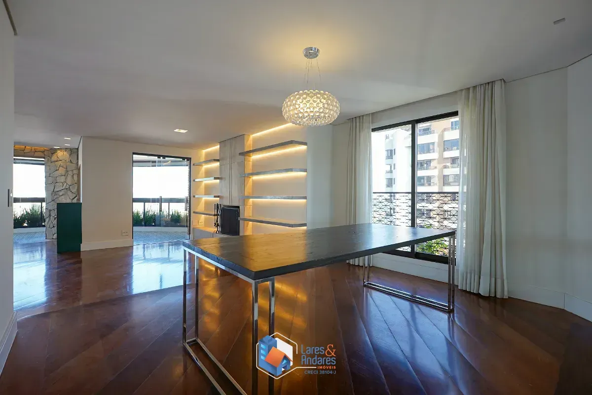 Imagem Apartamento para venda em Campo Belo com 4 quartos, sendo 2 suítes, 276m²