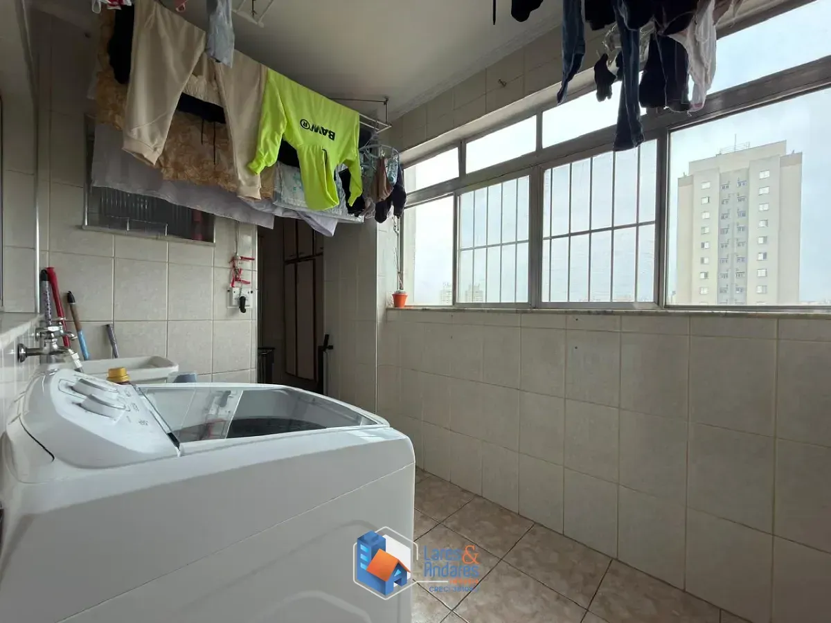 Imagem Apartamento para venda em Parque Novo Mundo com 3 quartos, sendo 1 suíte, 135m²