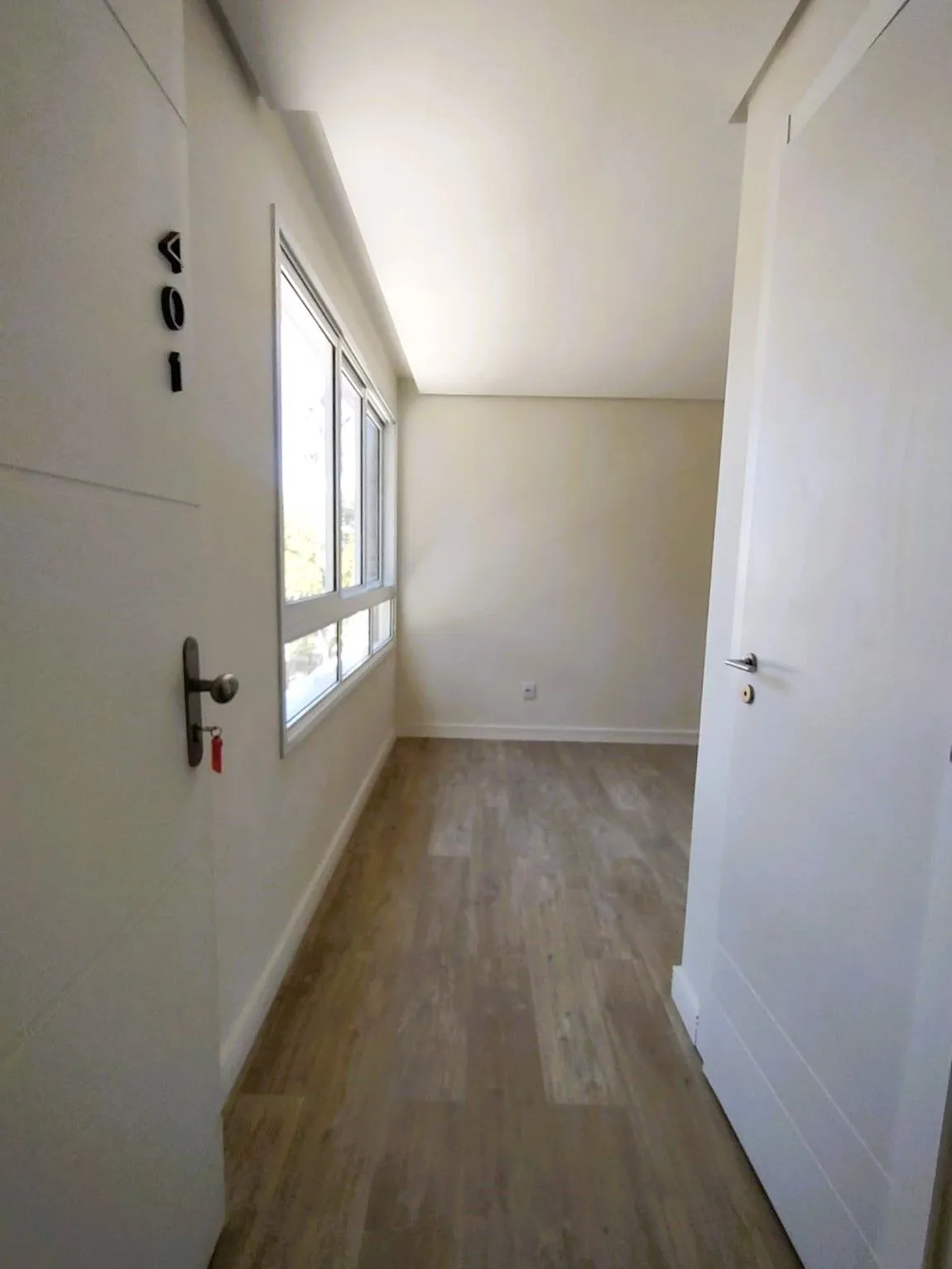 Imagem Apartamento com 2 suítes e lavabo em frente ao Parque da Redenção