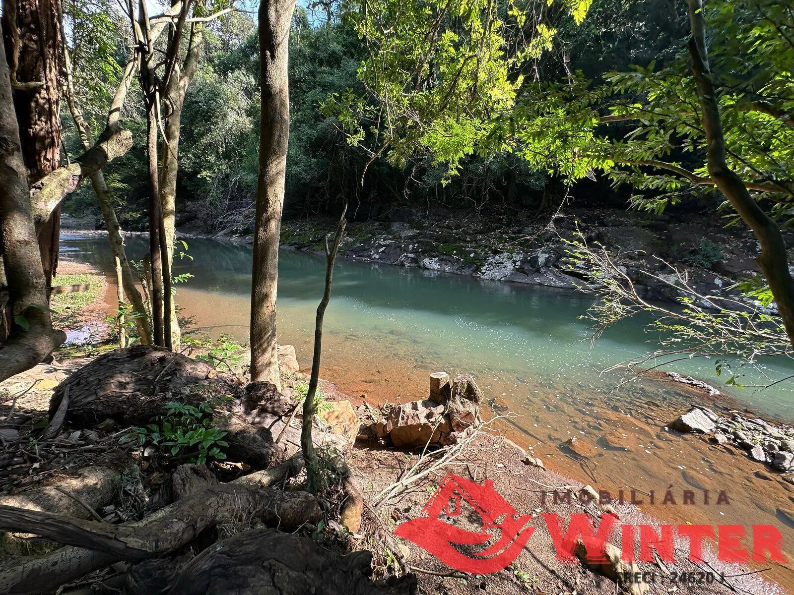 Imagem Chácara com 1.779m2 em São Vendelino a venda.