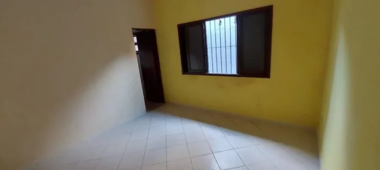 Imagem OTIMA OPORTUNIDADE!!! CASA LOCALIZADA NO BAIRRO MARACANÂ COM 2 DORMITORIOS COM SUITE!