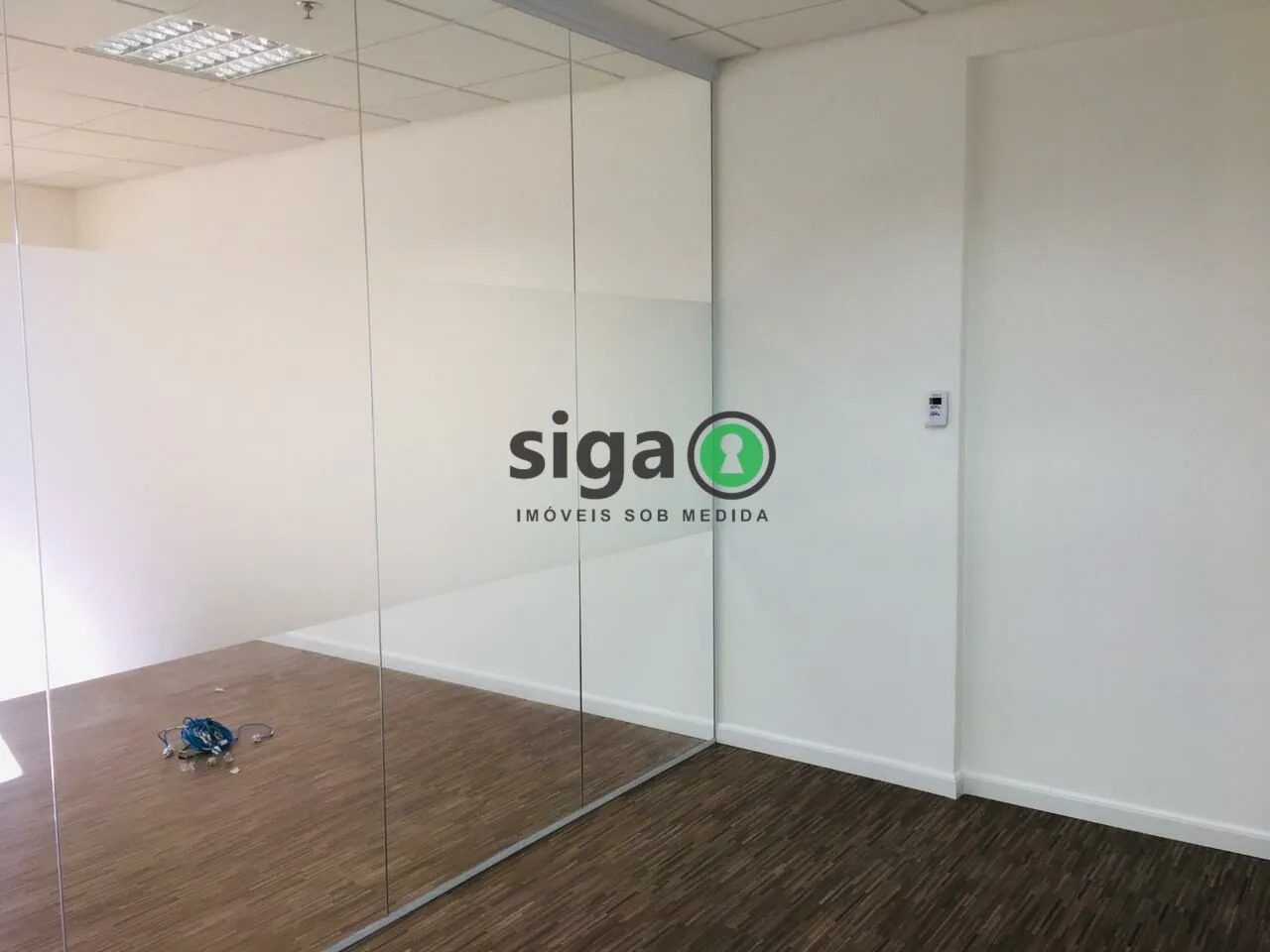 Imagem Sala Comercial 56m² no Neo Corporate 2 Vagas, Alto Andar e Próxima à CPTM