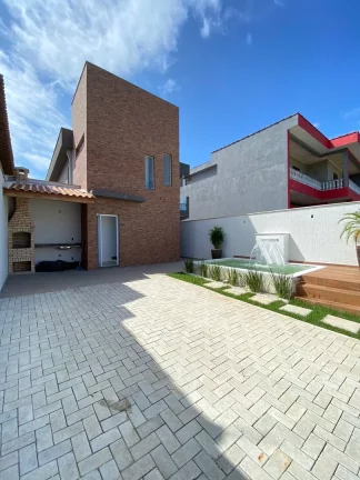 Casa com 3 dorms, Jardim Regina, Itanhaém - R$ 515 mil, Cod: 1880