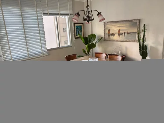 Imagem Oportunidade única na Beira-Mar Norte! Apartamento com hall e elevador privativo, vista parcial par...