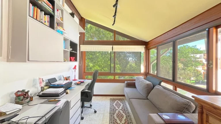 Imagem Casa para venda no bairro Teresópolis em Porto Alegre