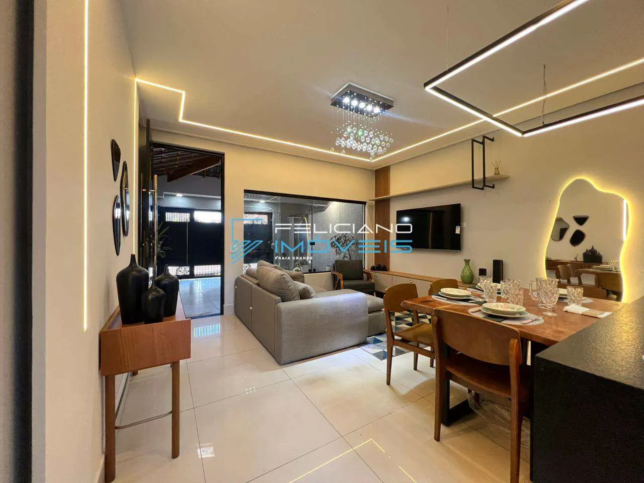 Foto do imóvel Casa com 3 quartos, Caiçara, Praia Grande - R$ 998 mil, Cod: 4739 em Rua Antônio Reinaldo Gonçalves