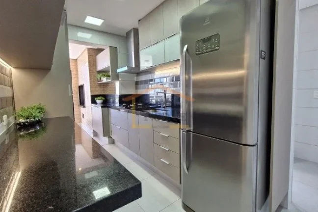Imagem Apartamento à venda, com 96m², 2 dormitórios sendo 2 suítes e 2 vagas de garagem.
Imóvel modern...
