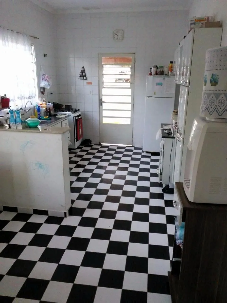 Imagem Casa à venda, em terreno de 550,00 M2, jardins, piscina, sol da tarde, rua tranquila. ambientes espaçosos.