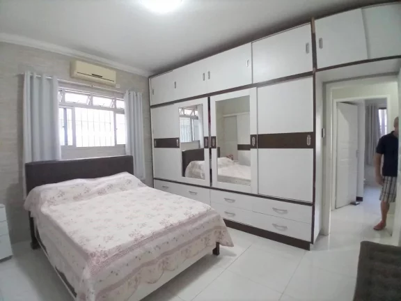 Imagem Casa para Venda em Recife, Areias, 3 dormitórios, 1 suíte, 2 banheiros, 2 vagas