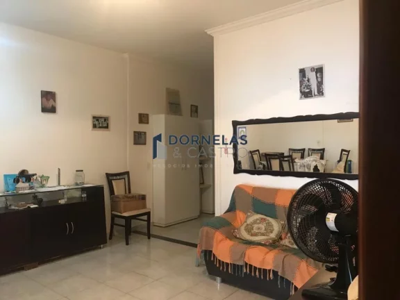 Imagem CASA NA LAJE 3 SUÍTES COND. FECHADO NO JOCKEY RUA 01 VICENTE PIRES TERRENO DE 875M²