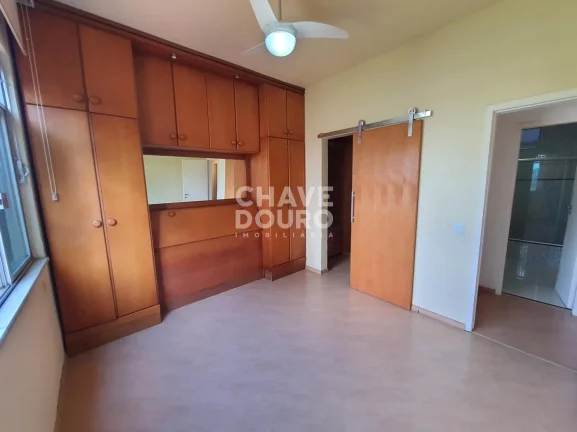 Imagem Apartamento de 3 quartos com 94m² perto da Faculdade UNIFESO