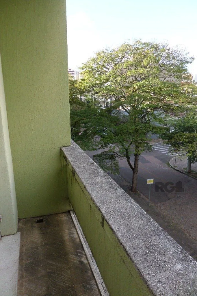 Imagem Apartamento no bairro Rio Branco de 2 dormitórios desocupado