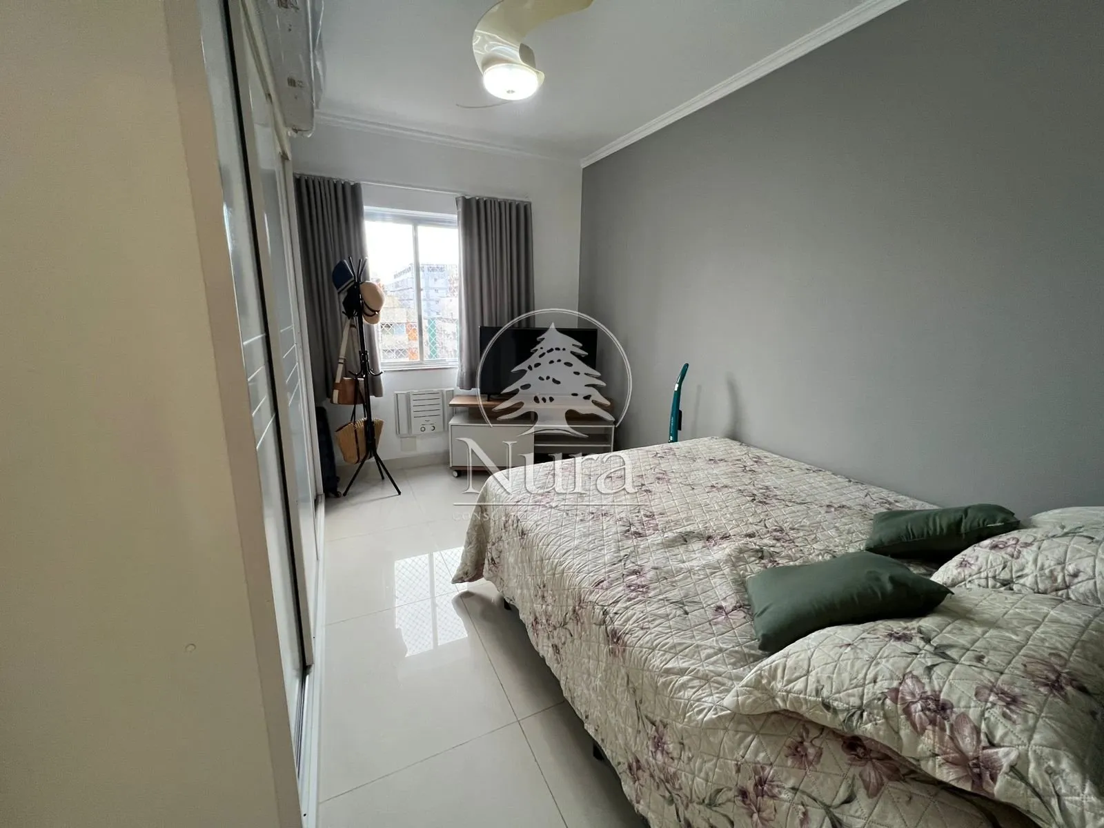 Imagem Apartamento de 2 quartos, 90m² no bairro Aparecida, em Santos