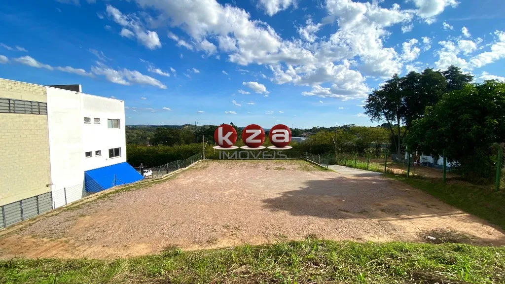 Imagem Terreno Industrial à Venda em Valinhos-SP, 2.000 metros. Marginal da Via Anhanguera