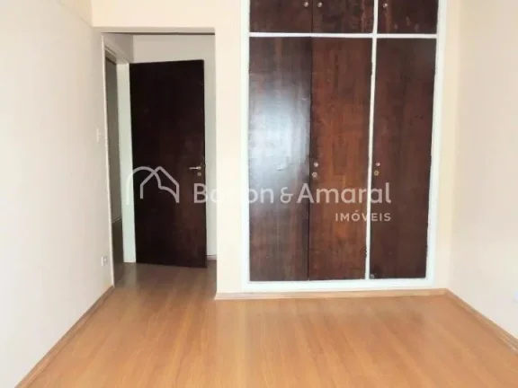 Imagem São 118 m² sendo sala para 2 ambientes amplos e estante, lavabo, cozinha ampla com gabinete e pia ...